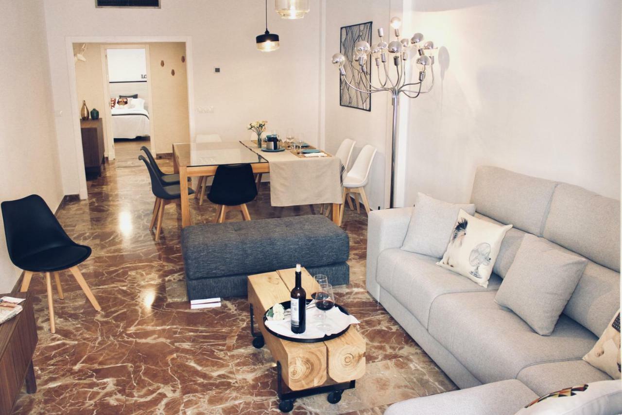 Gatu Premium Villa Aramburu, " Preferente Mayores De 25 Anos Y Familias " El Puerto de Santa María Exterior foto